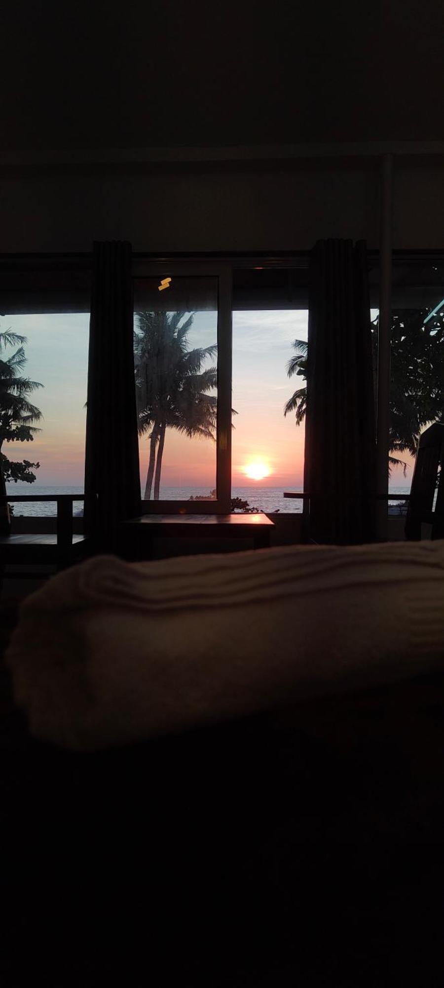 Marari Blue Whale Beach House Alappuzha Zewnętrze zdjęcie