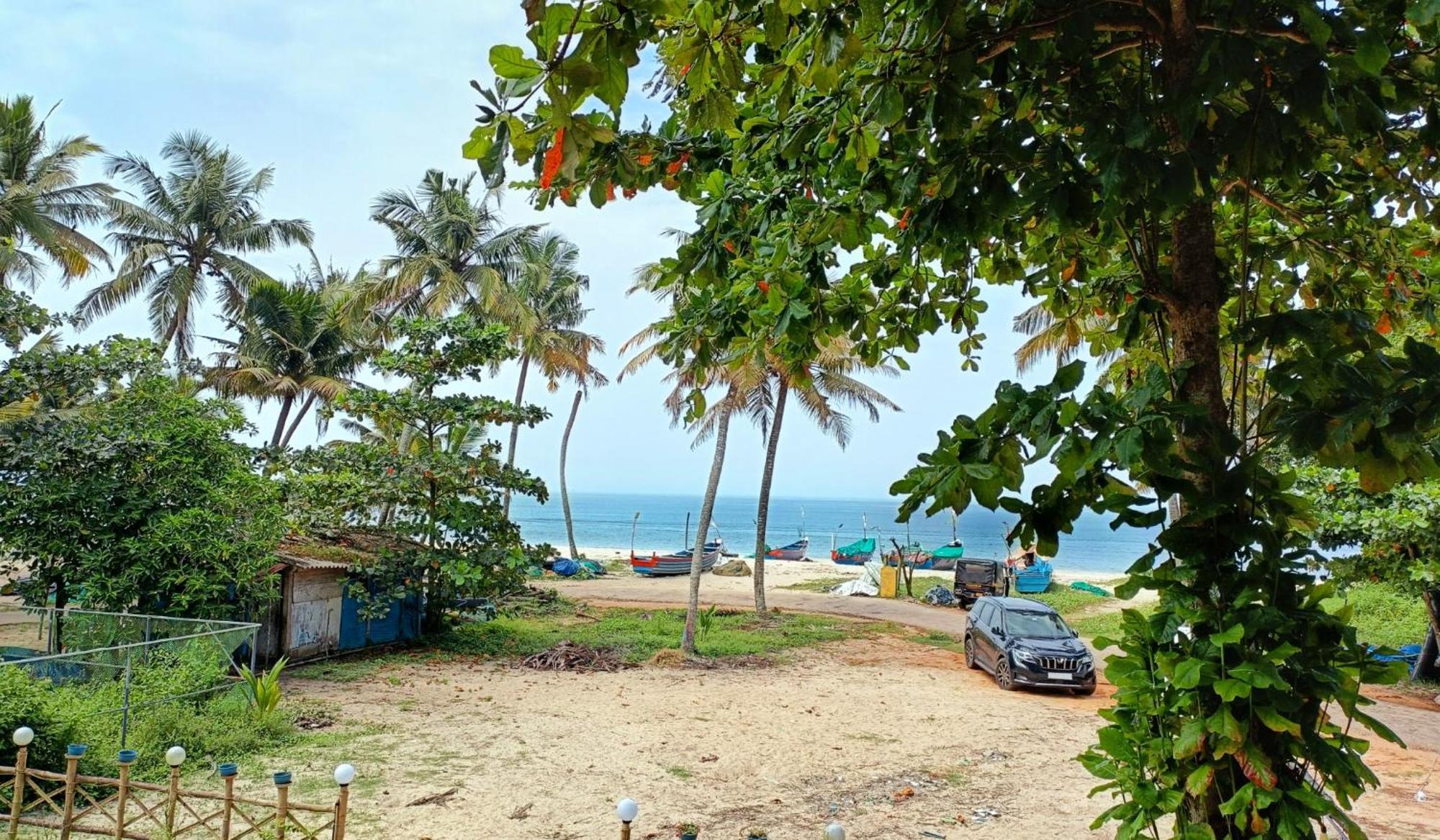 Marari Blue Whale Beach House Alappuzha Zewnętrze zdjęcie
